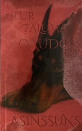 Tur, tālumā, gaudo suns