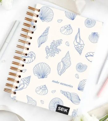 Laimīgais kalendāra plānotājs 2025-2026 Make Memories