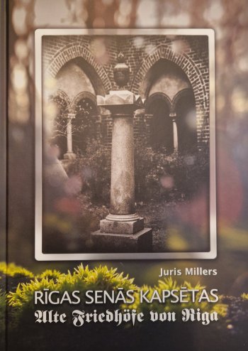 Rīgas senās kapsētas